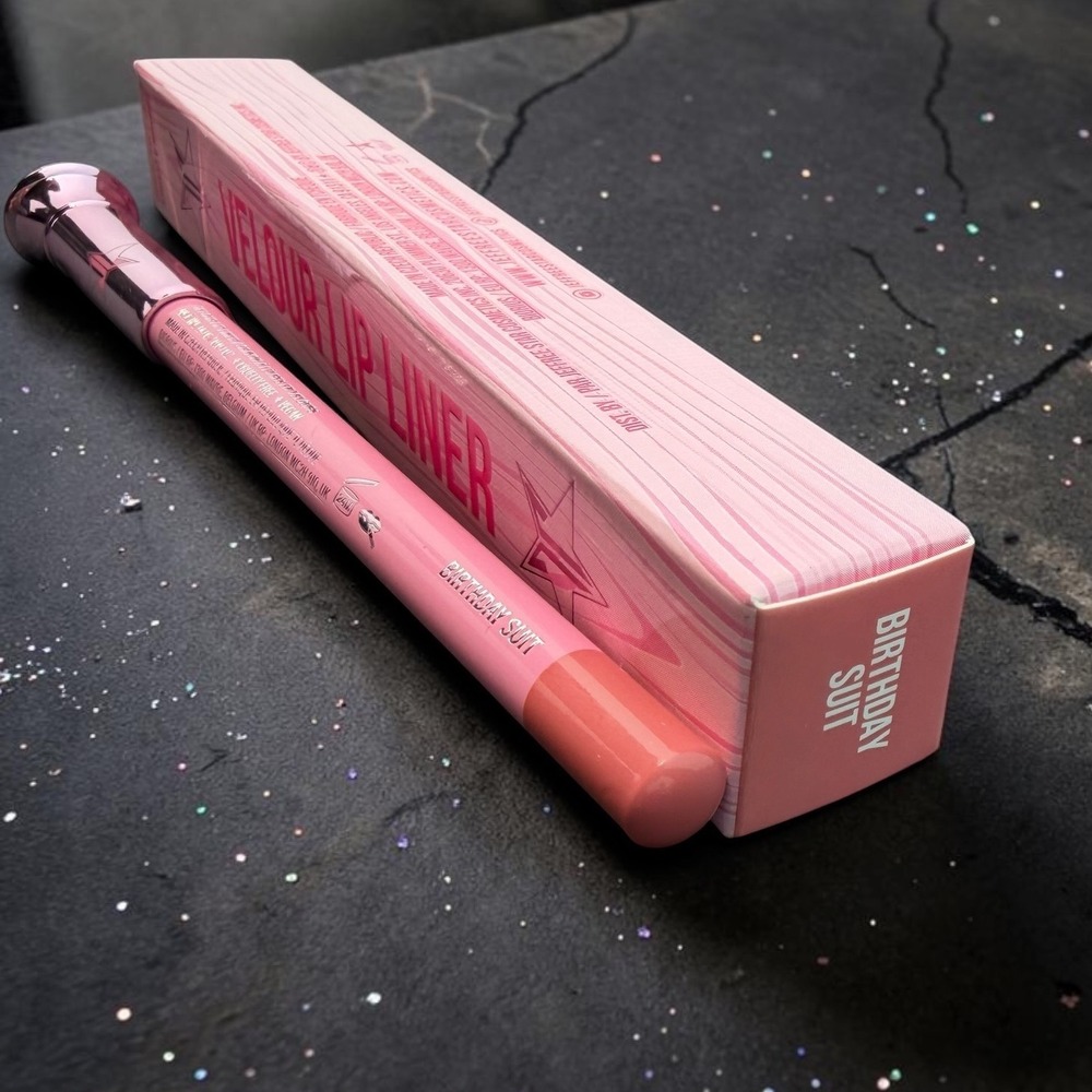 Jeffree Star Cosmetics - Velour Lip Liner - Shade: Birthday Suit - *NIB*